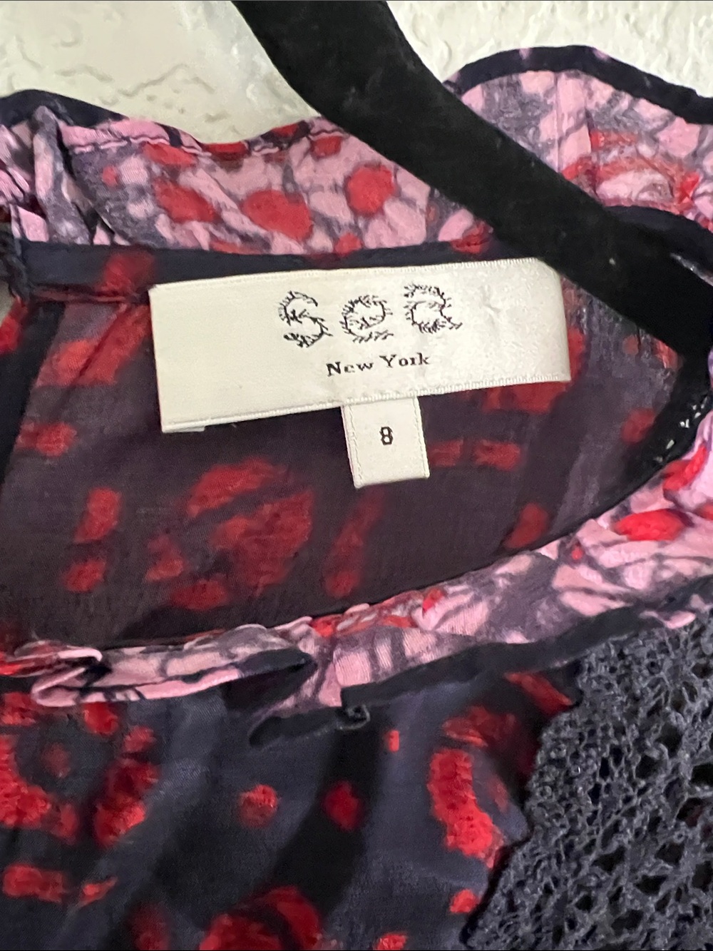 Sea New York Eloise Ruffled Printed Blouse In Navy Blue. Size 8 - Picture 6 of 10